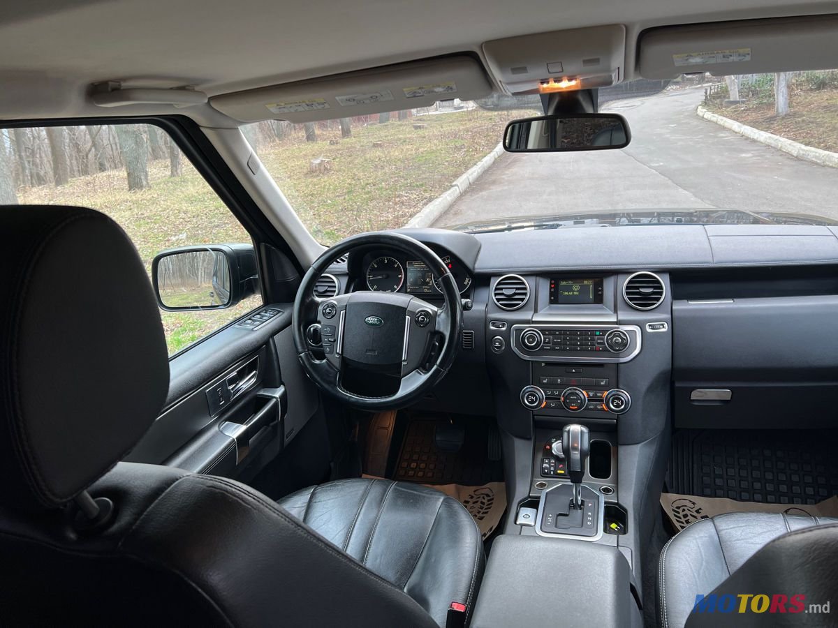 2011' Land Rover Discovery photo #3