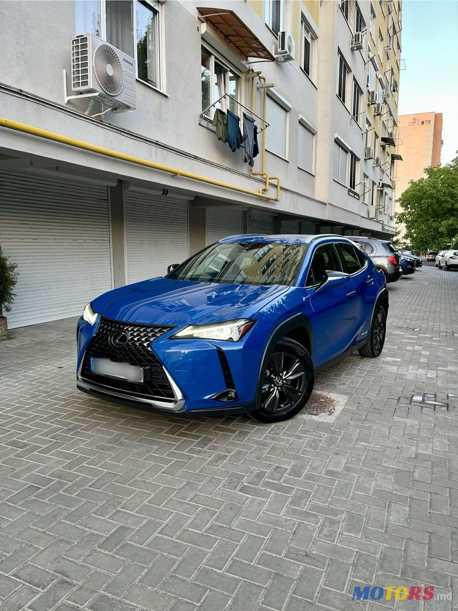 2020' Lexus UX photo #2