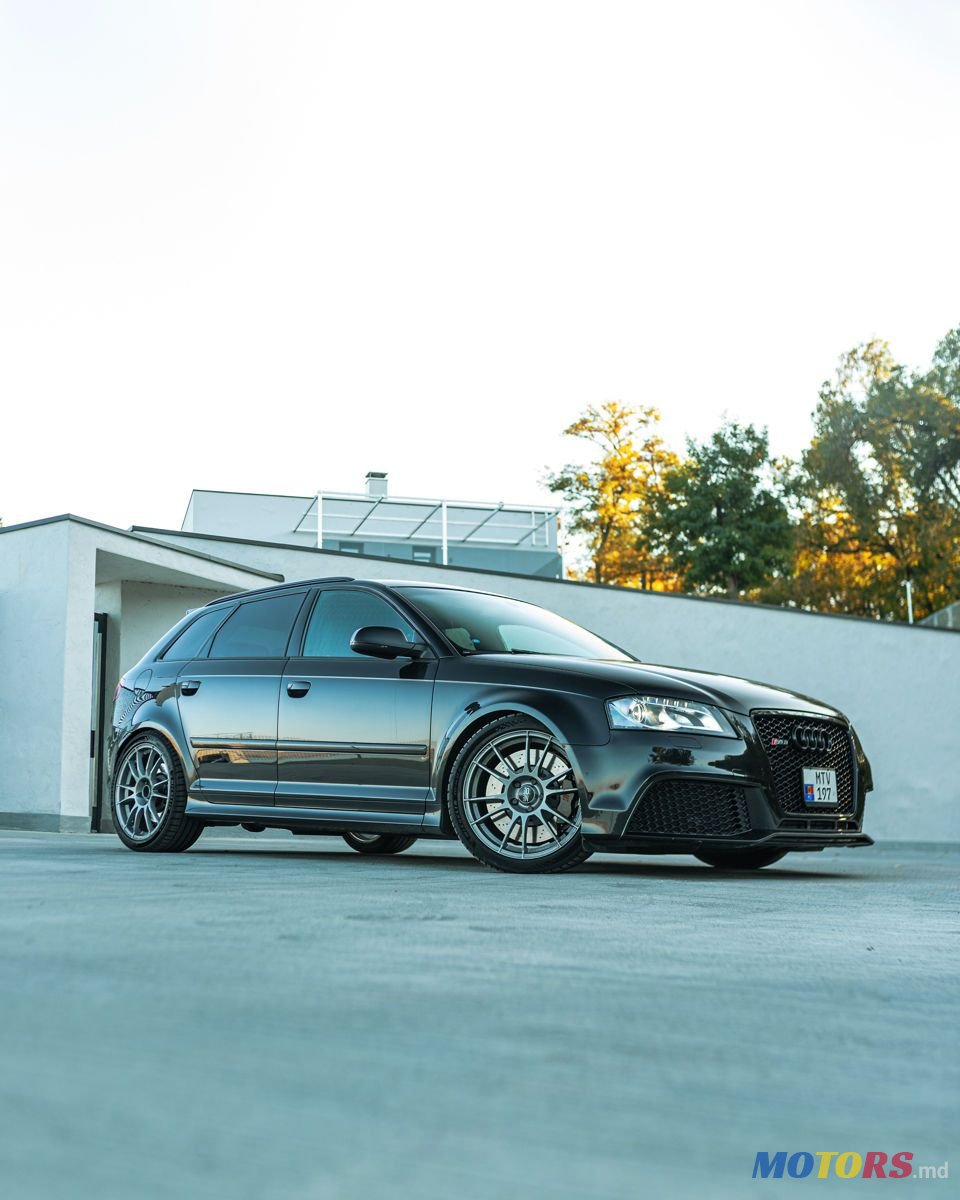 2012' Audi RS3 photo #1