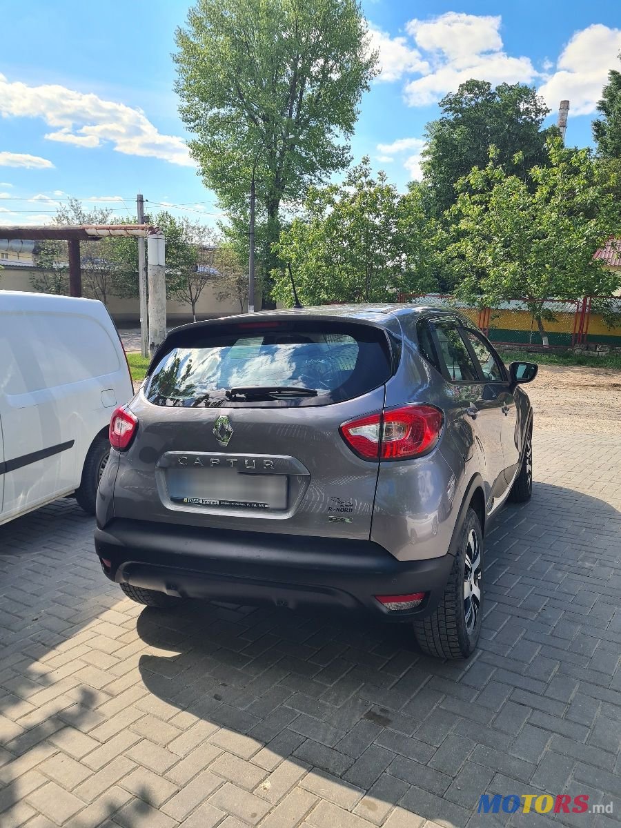 2017' Renault Captur photo #5