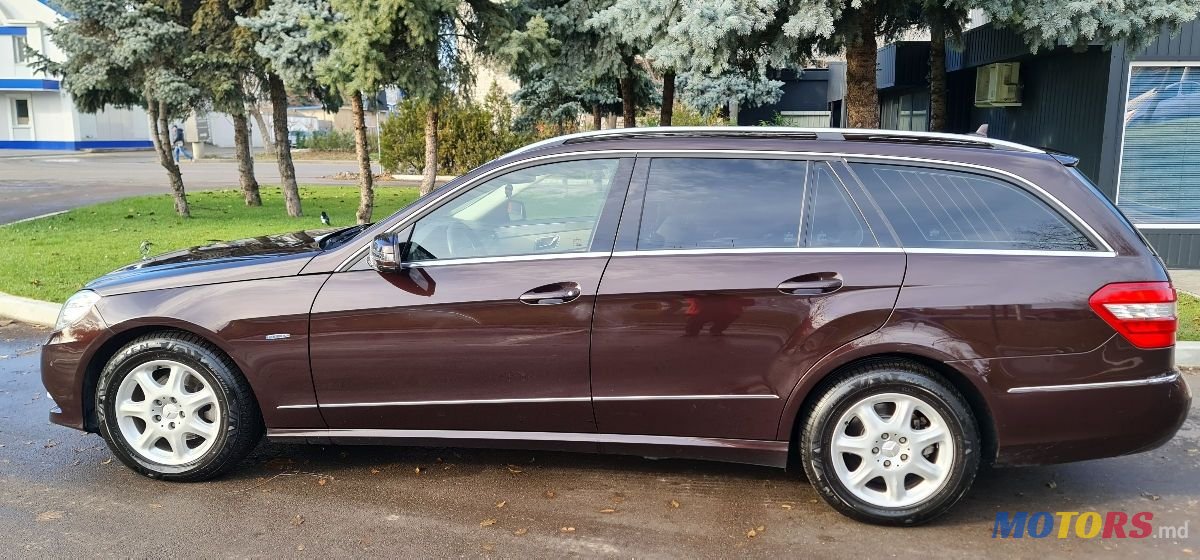 2010' Mercedes-Benz E Класс photo #6