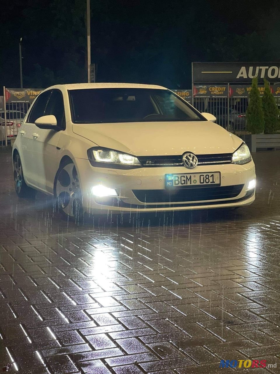 2014' Volkswagen Golf photo #5