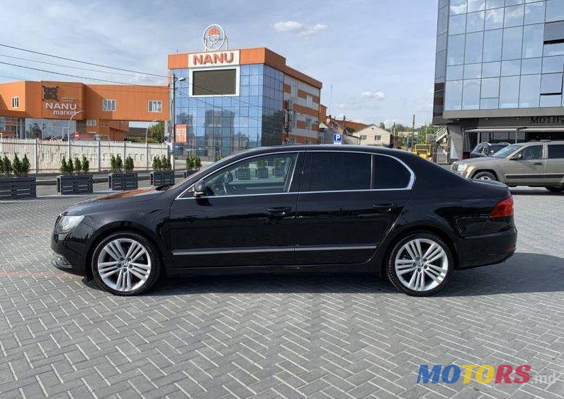 2015' Skoda Superb photo #1