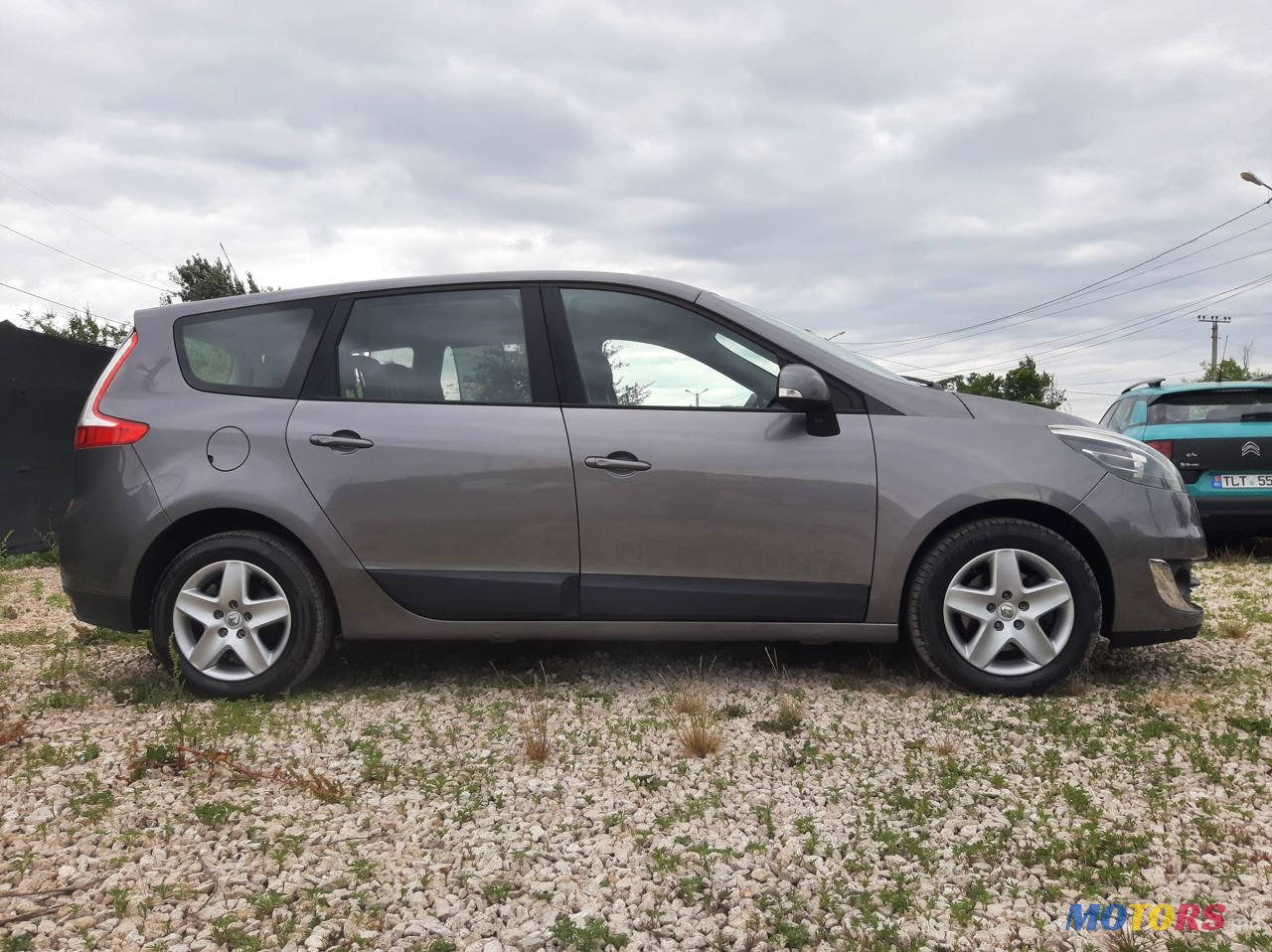 2012' Renault Grand Scenic photo #4