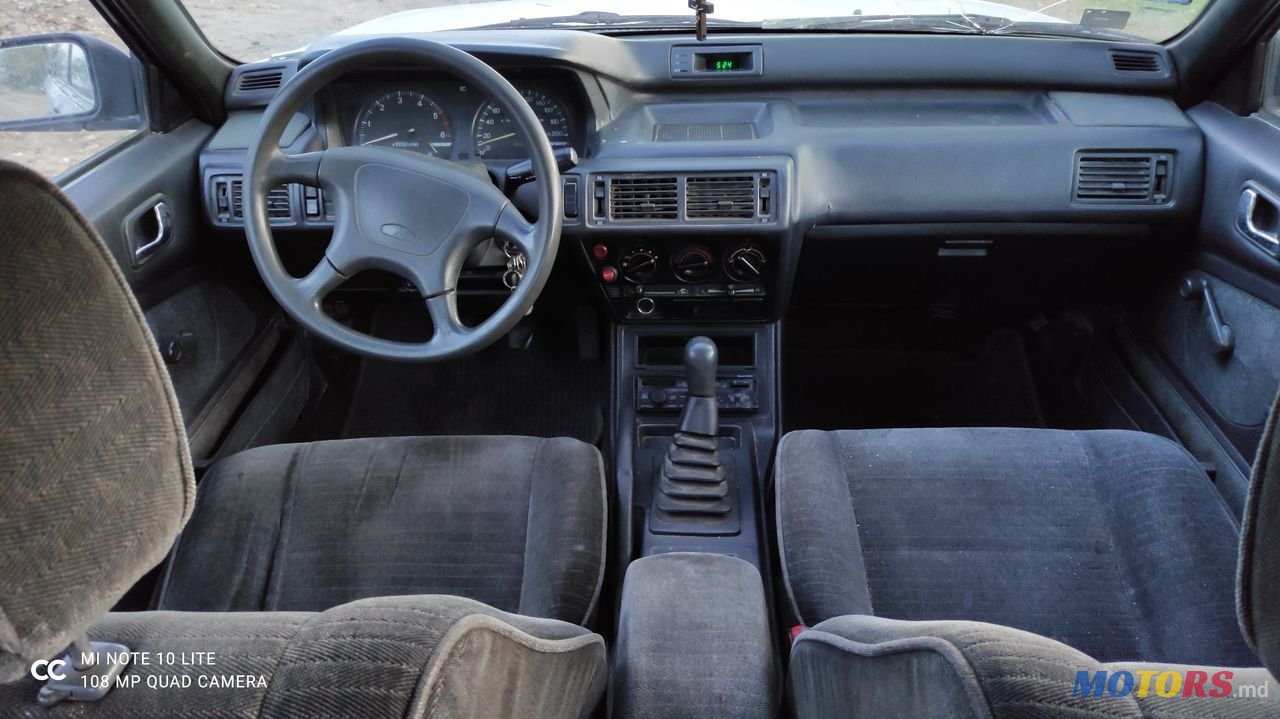 1993' Mitsubishi Galant photo #6