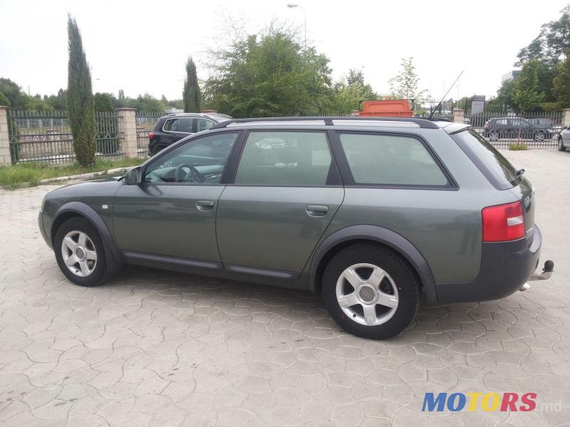 2004' Audi Allroad photo #2