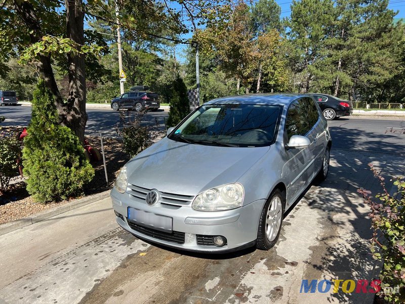 2007' Volkswagen Golf photo #1