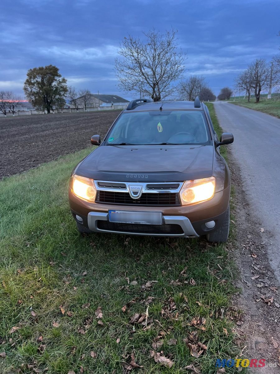 2010' Dacia Duster photo #3