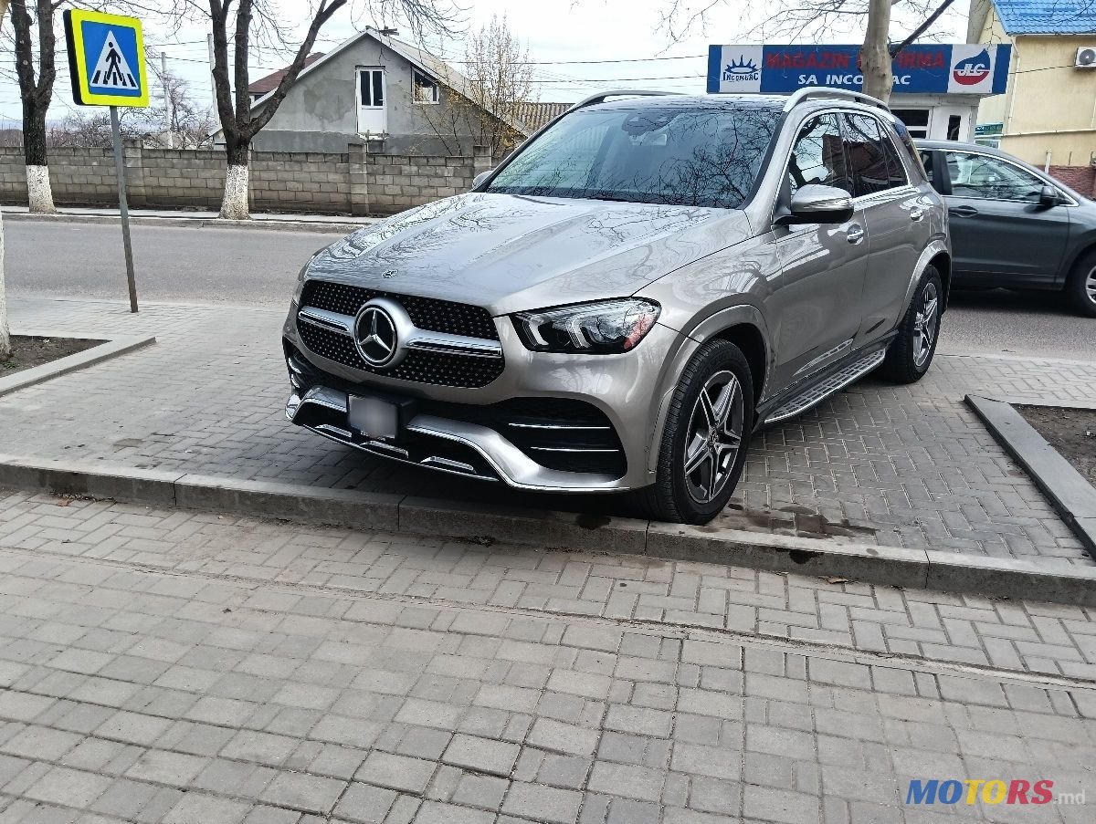 2020' Mercedes-Benz GLE photo #2