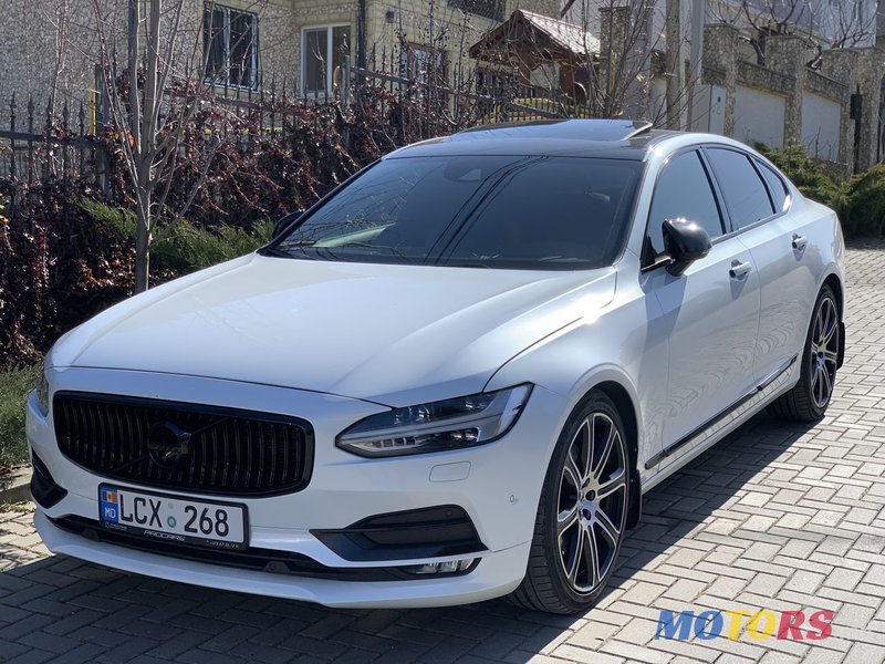 2016' Volvo S90 photo #1