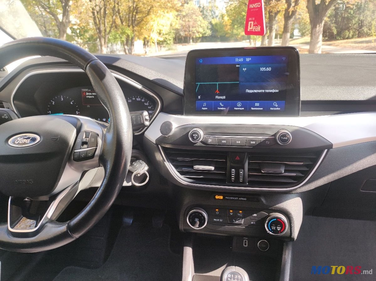 2018' Ford Focus photo #3