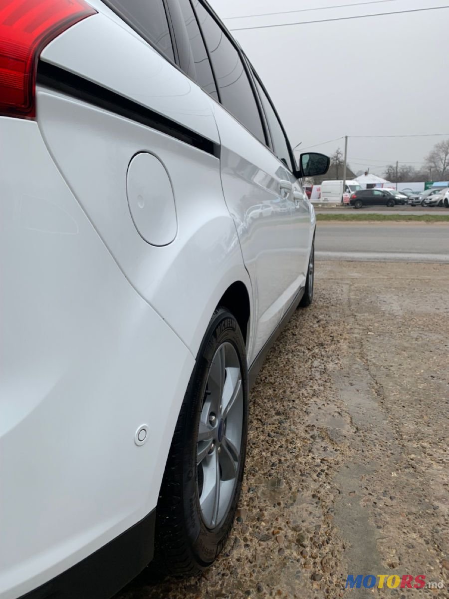 2016' Ford Grand C-MAX photo #6