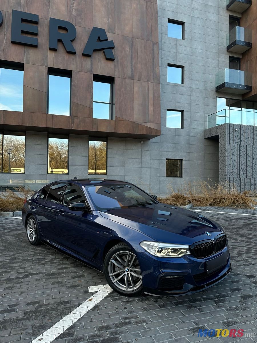 2017' BMW 5 Series photo #2