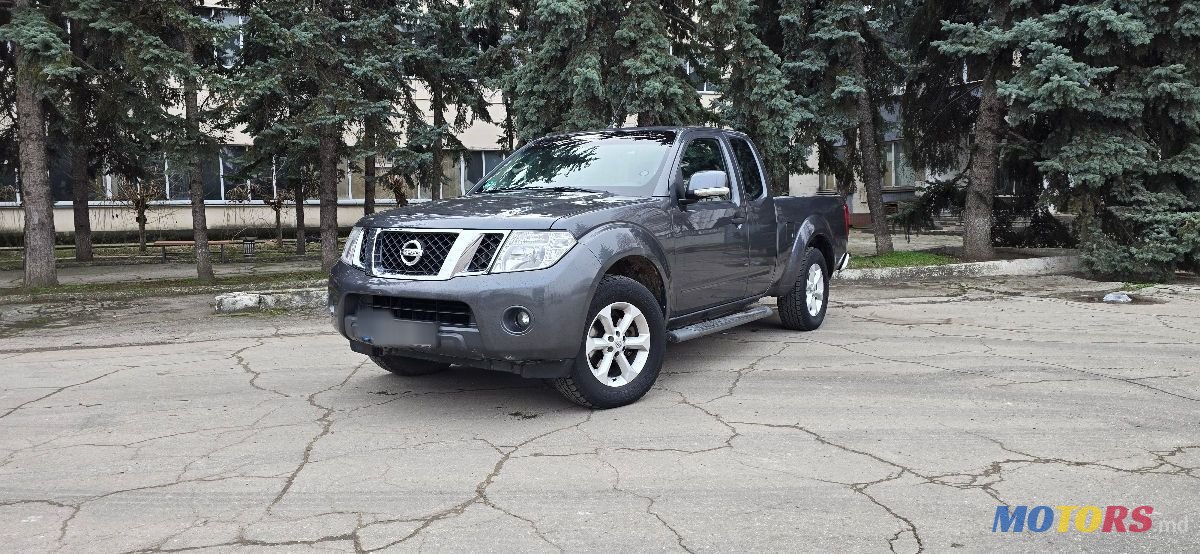 2011' Nissan Navara photo #1