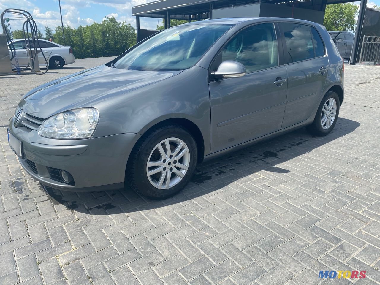 2007' Volkswagen Golf photo #2