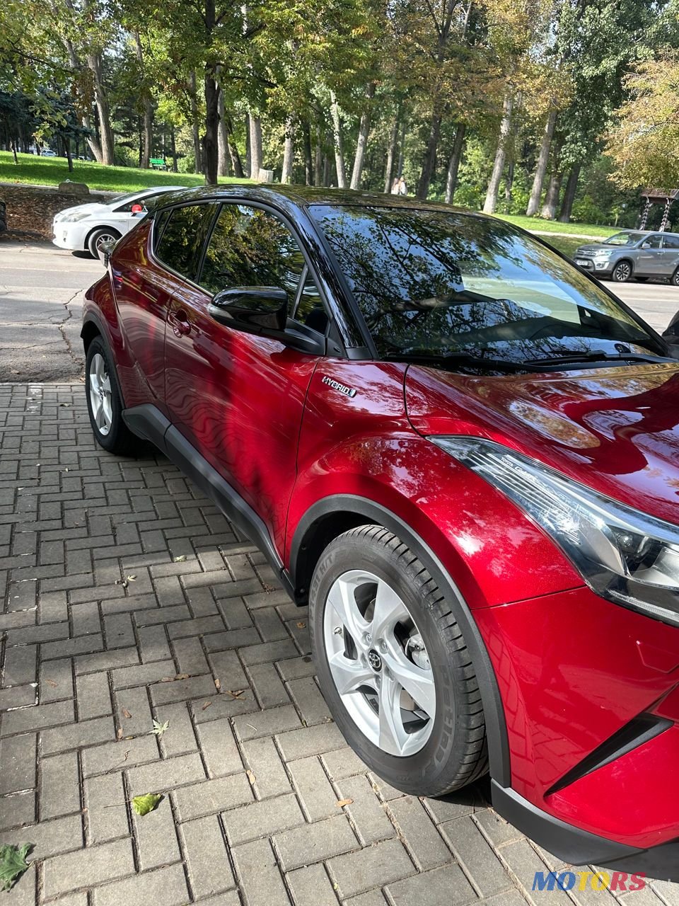 2018' Toyota C-HR photo #4