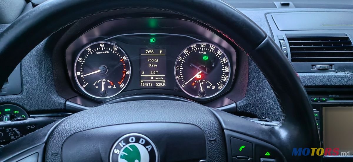 2009' Skoda Octavia photo #5