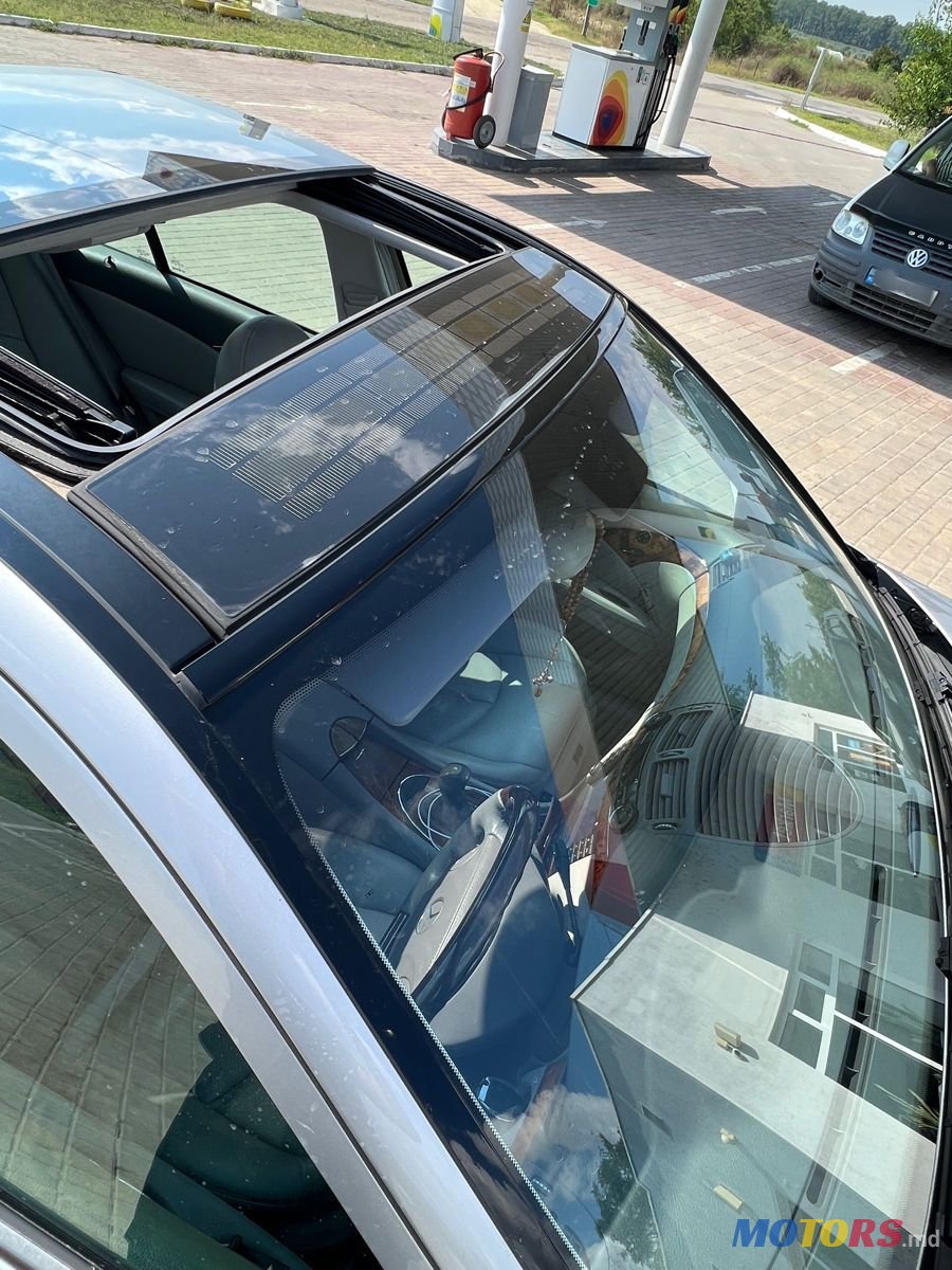 2003' Mercedes-Benz E-Class photo #4