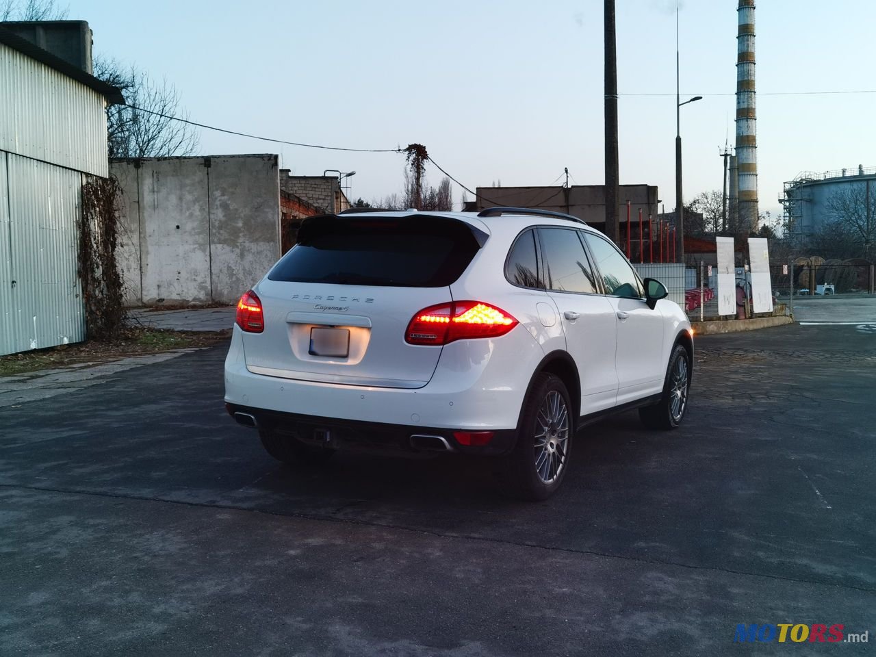 2014' Porsche Cayenne photo #5