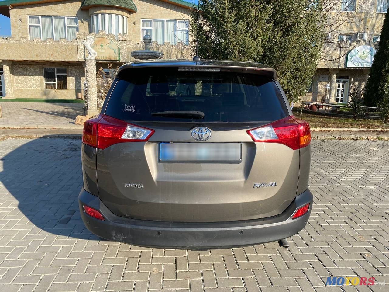 2014' Toyota RAV4 photo #5