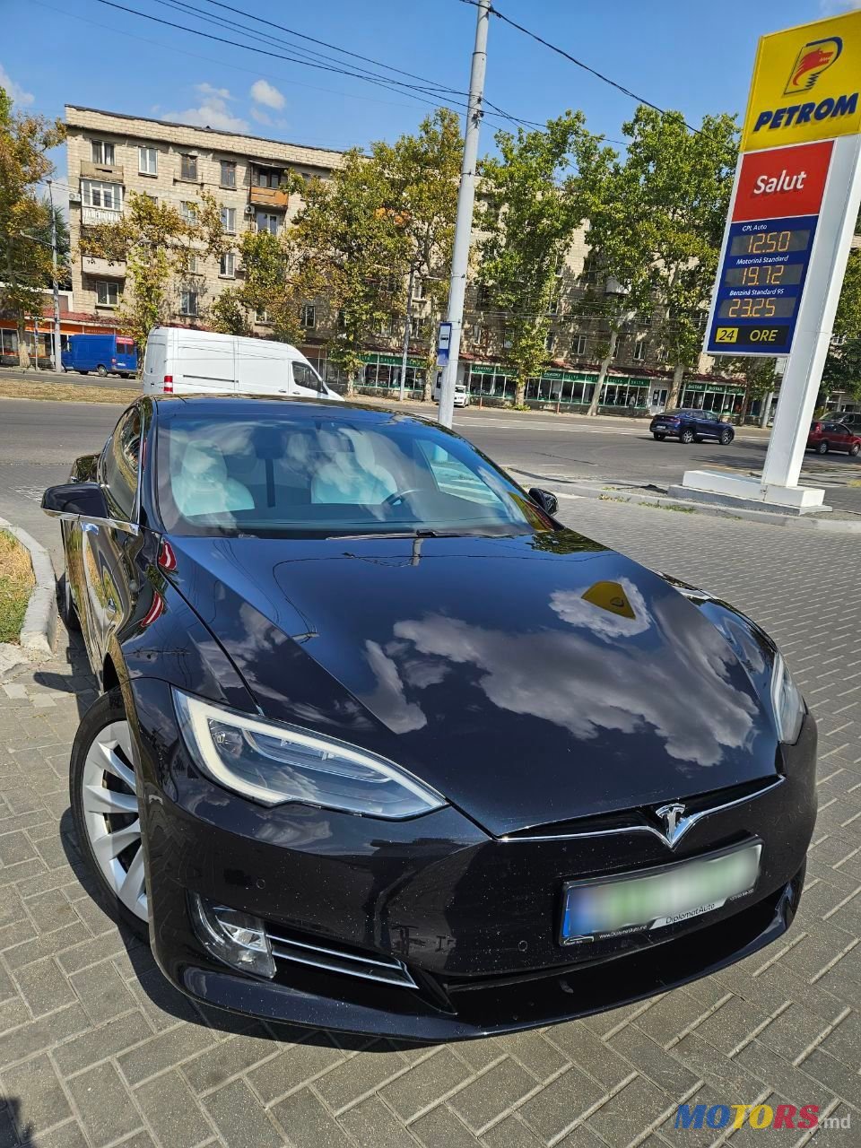 2017' Tesla Model S photo #5