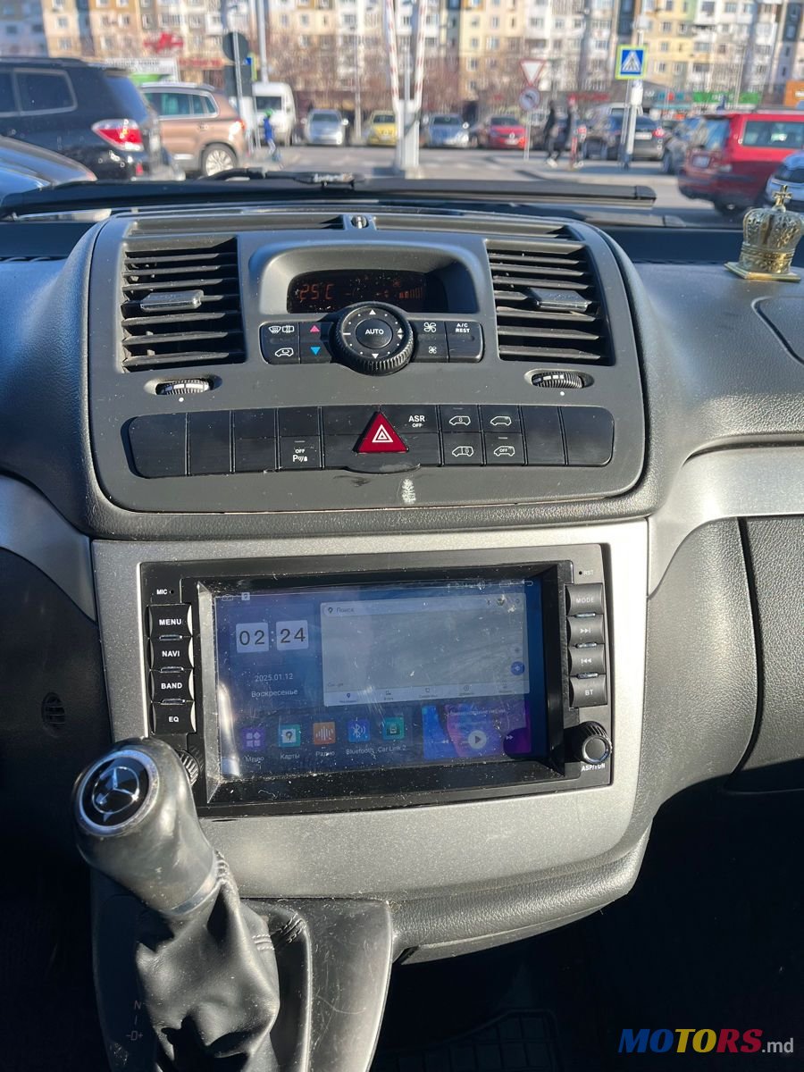 2012' Mercedes-Benz Vito photo #5