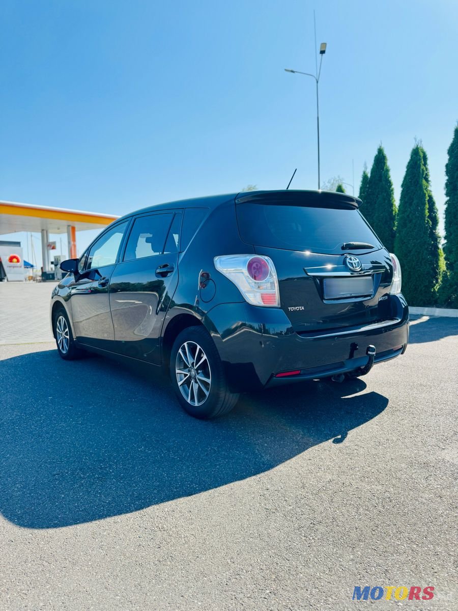 2014' Toyota Verso photo #6