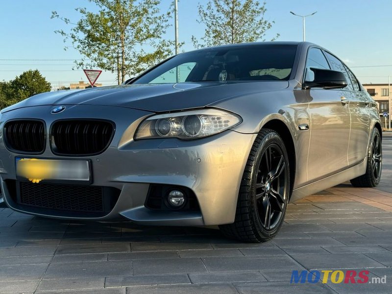 2012' BMW 5 Series photo #5