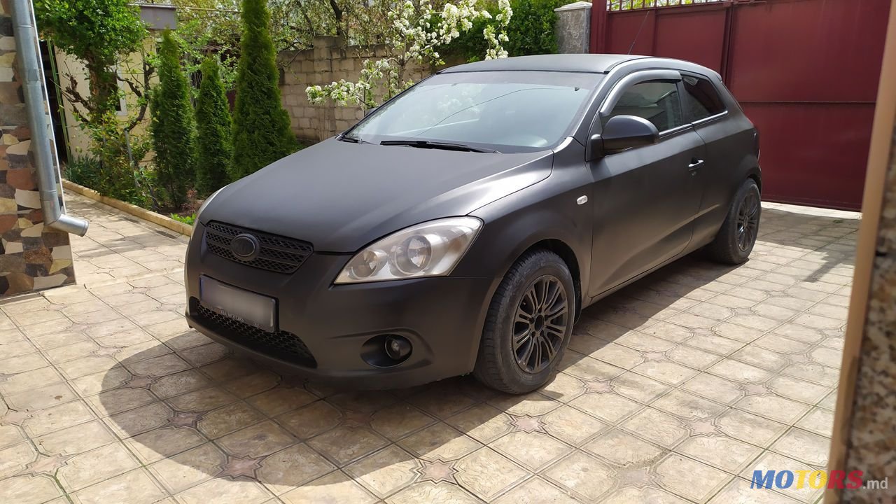 2008' Kia Pro Ceed photo #4