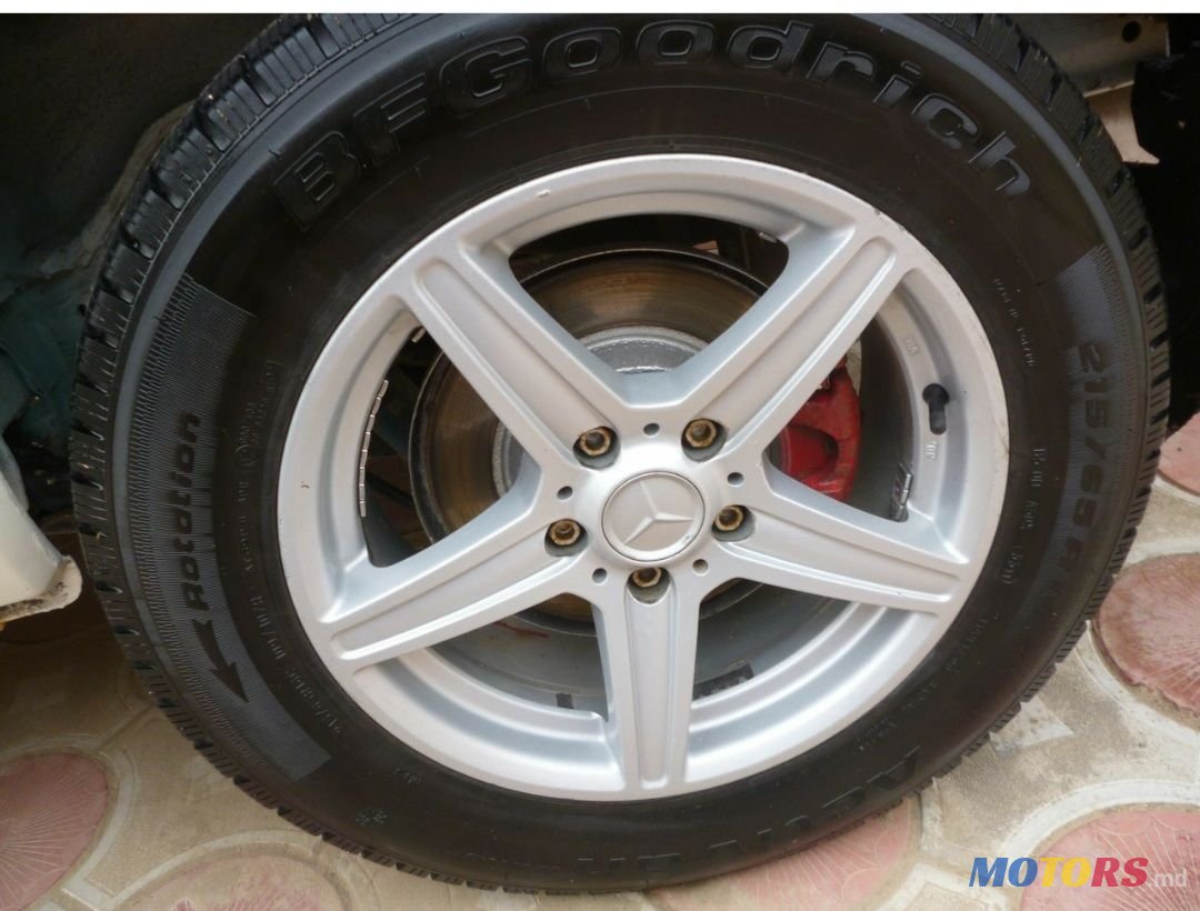 2002' Volkswagen Transporter photo #4