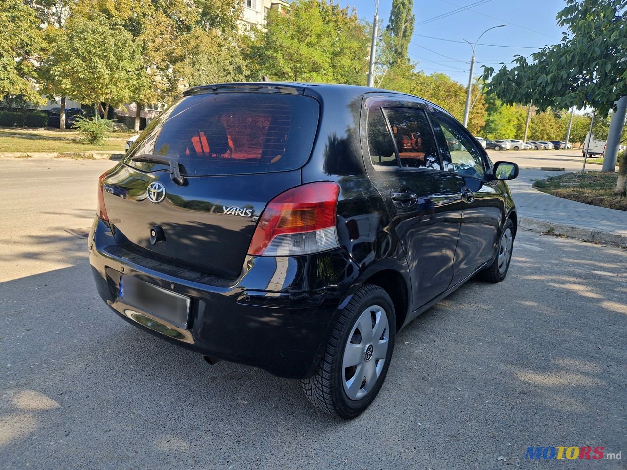 2009' Toyota Yaris photo #5