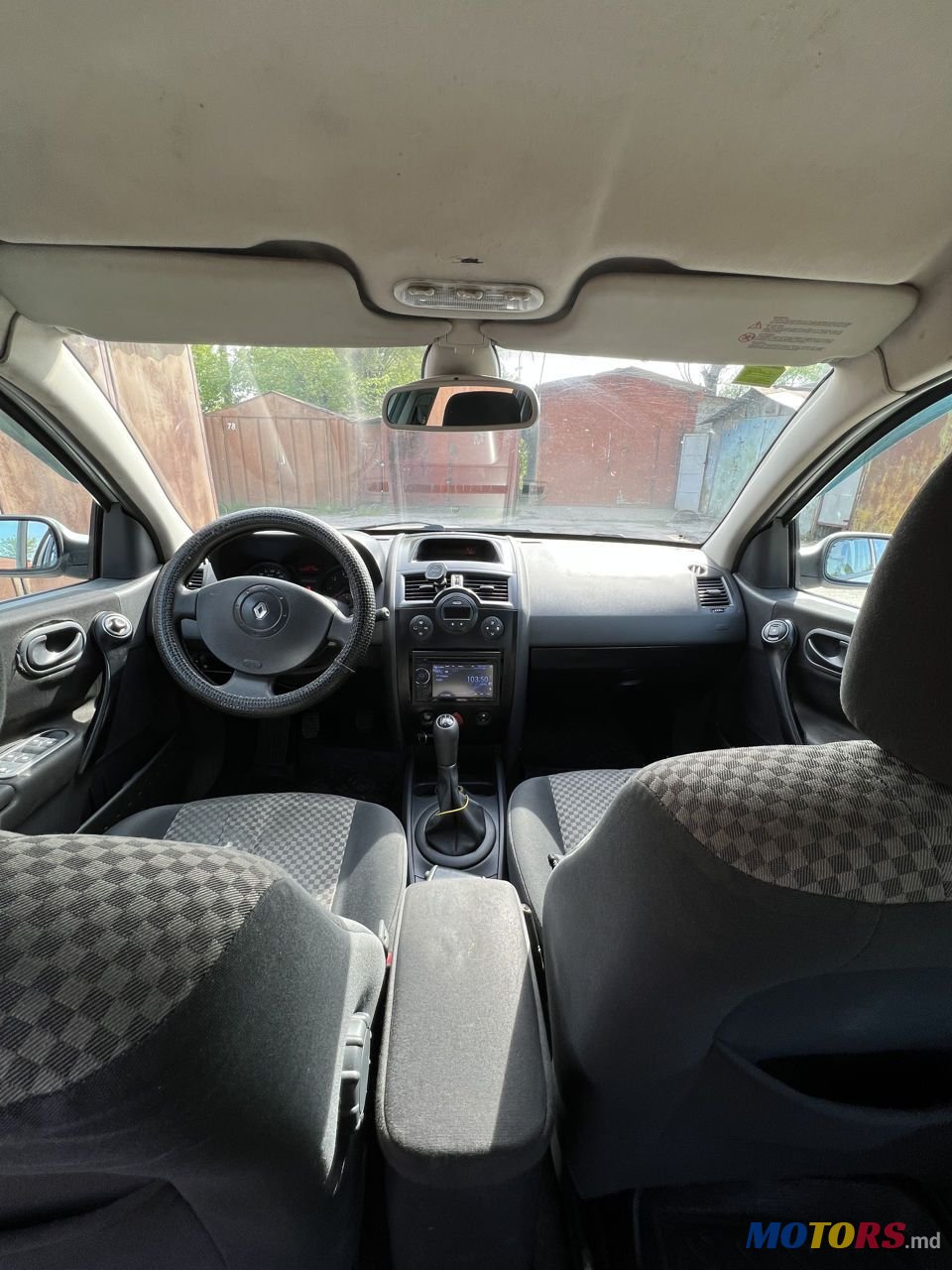 2004' Renault Megane photo #4