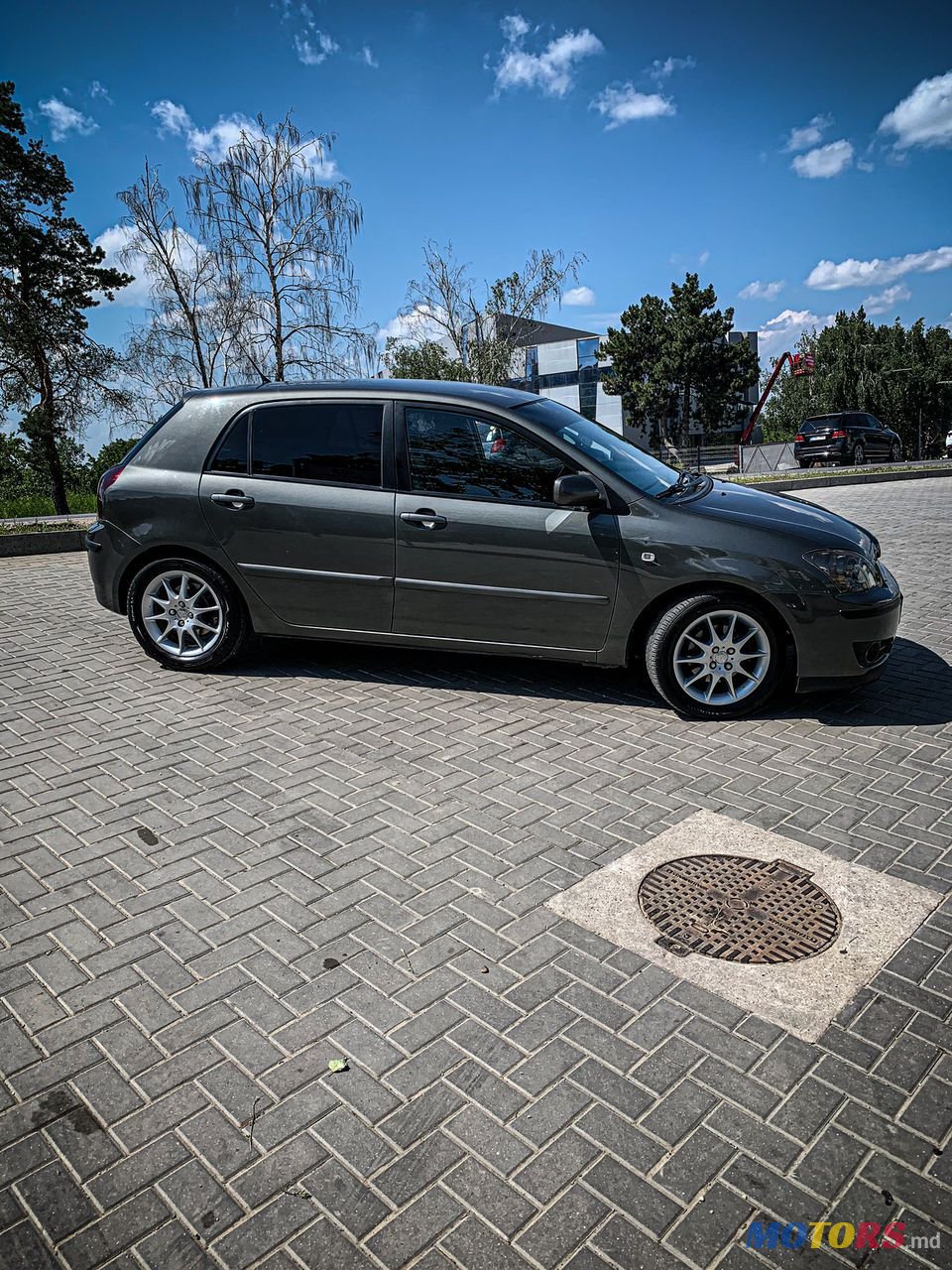 2005' Toyota Corolla photo #2