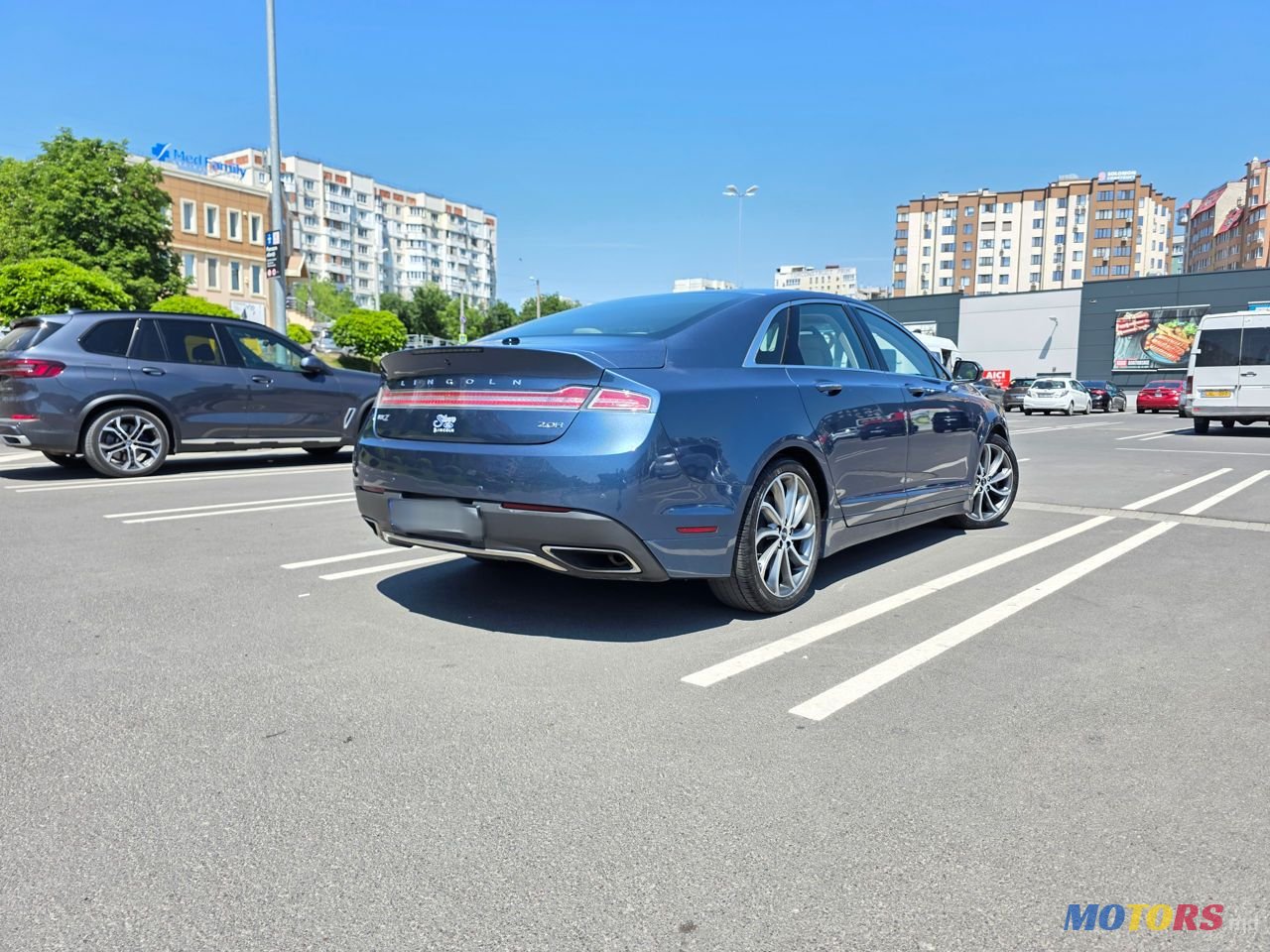 2019' Lincoln MKZ photo #5