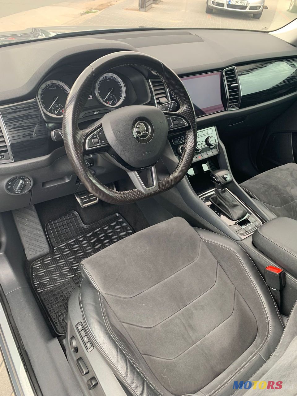 2018' Skoda Kodiaq photo #6