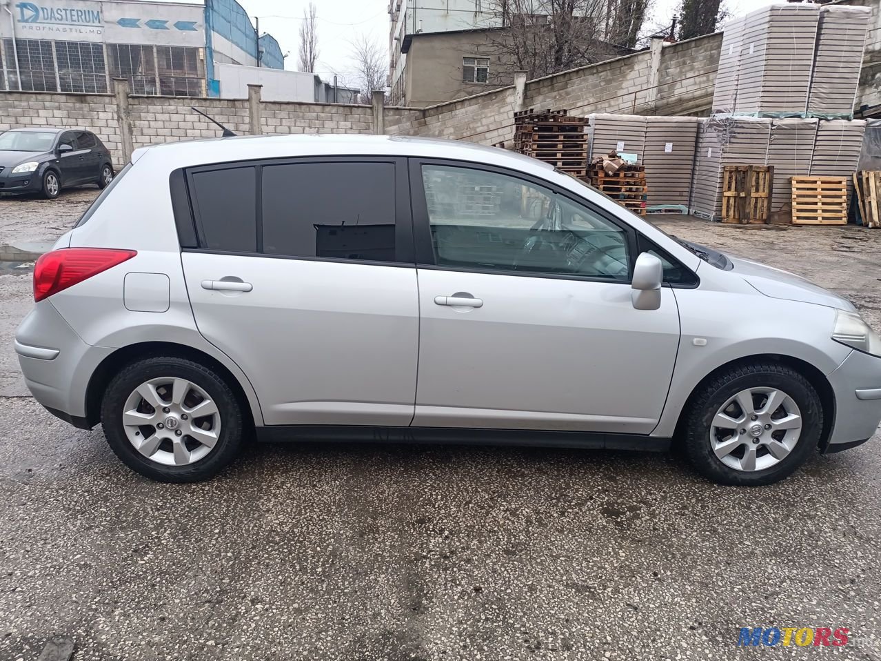 2008' Nissan Tiida photo #4