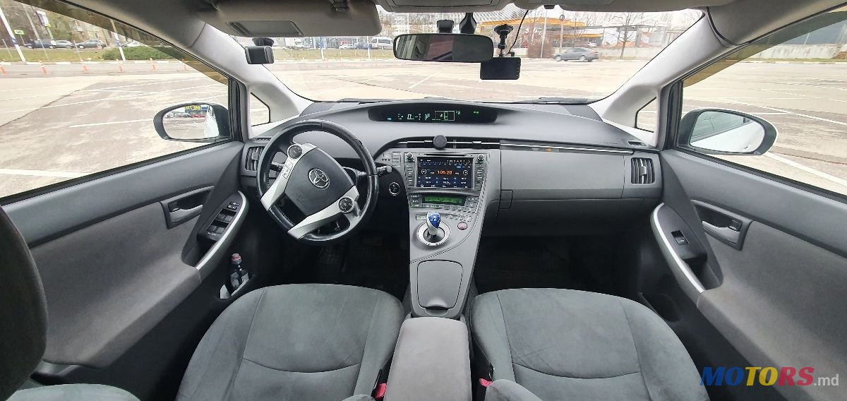 2009' Toyota Prius photo #6