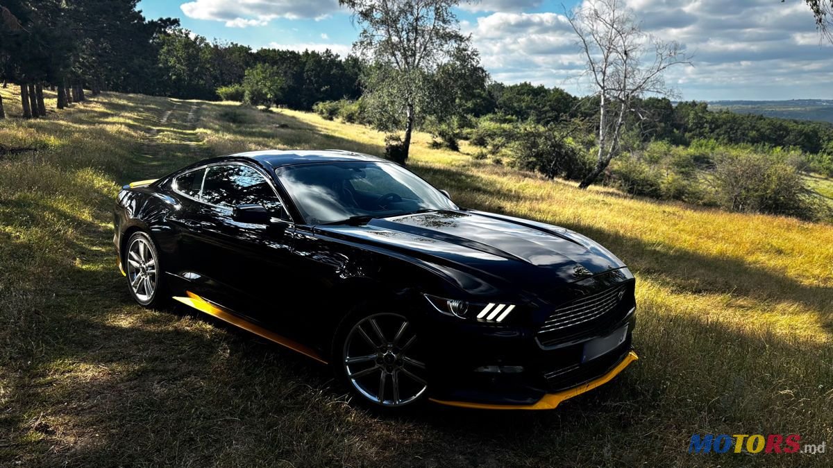 2016' Ford Mustang photo #1
