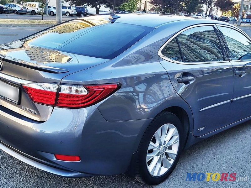 2014' Toyota Avalon photo #2