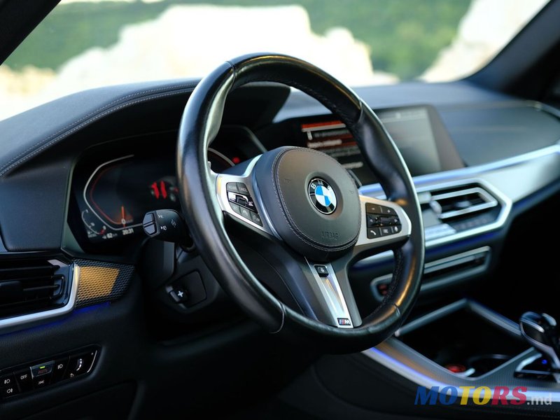 2021' BMW X5 photo #6