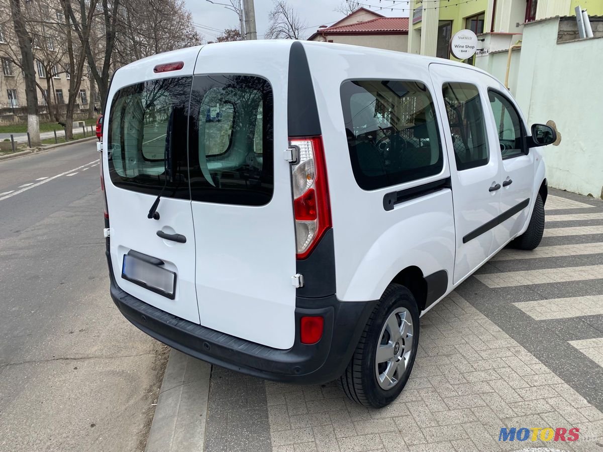 2016' Renault Kangoo Maxi photo #4