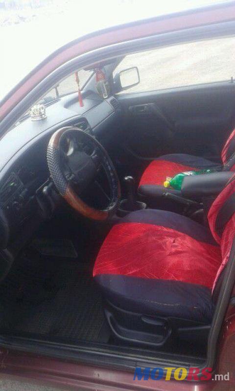 1995' Volkswagen Vento photo #6