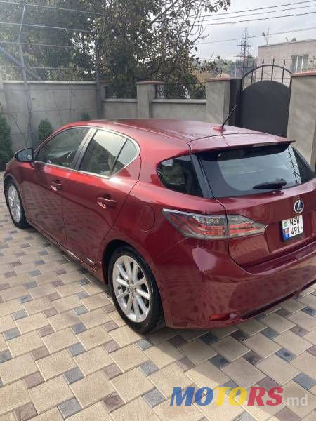 2011' Lexus CT photo #5