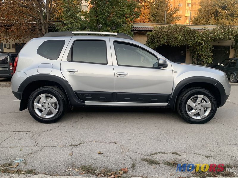 2012' Dacia Duster photo #5