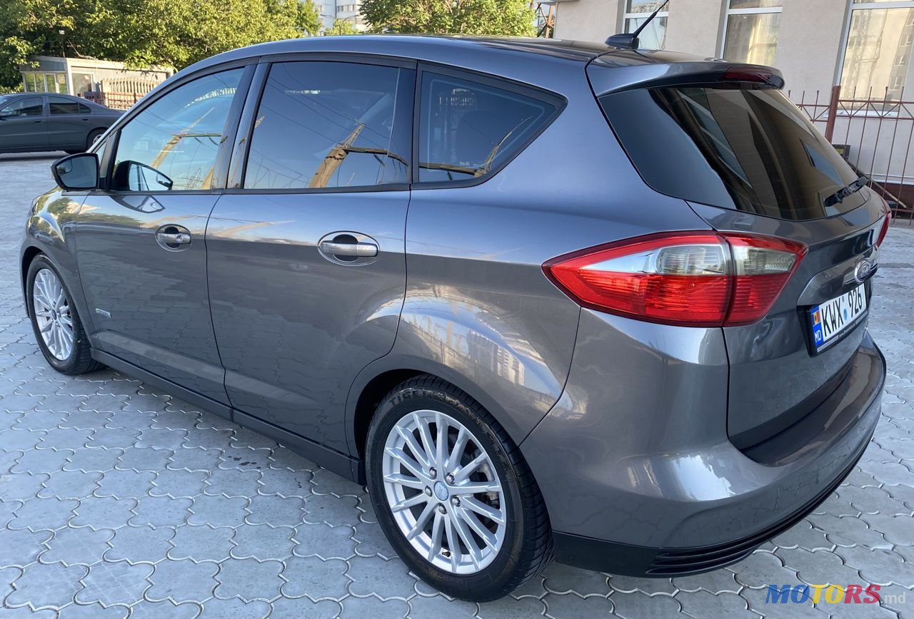 2013' Ford C-MAX photo #5