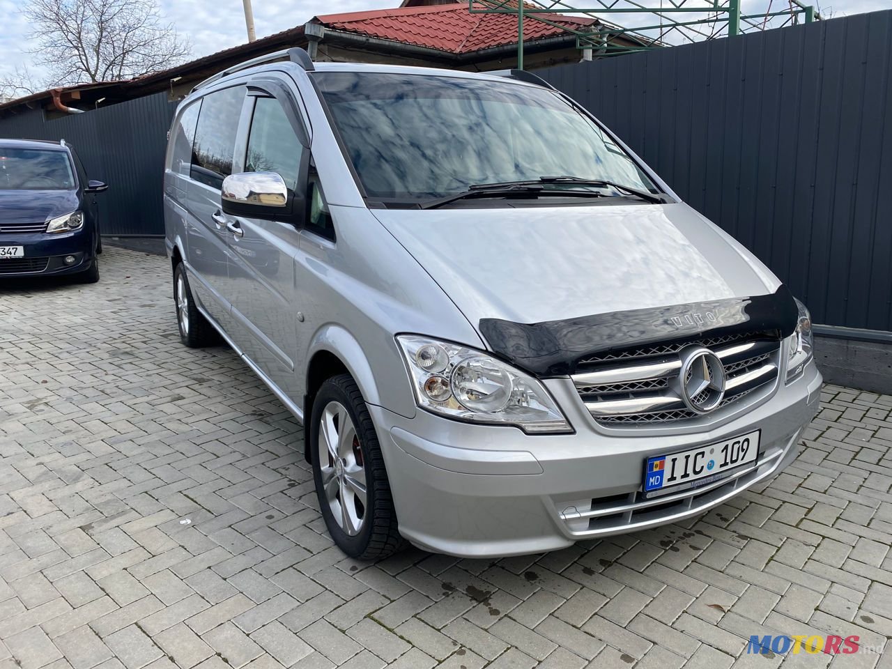2012' Mercedes-Benz Vito photo #1