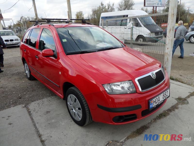 2007' Skoda Fabia photo #1