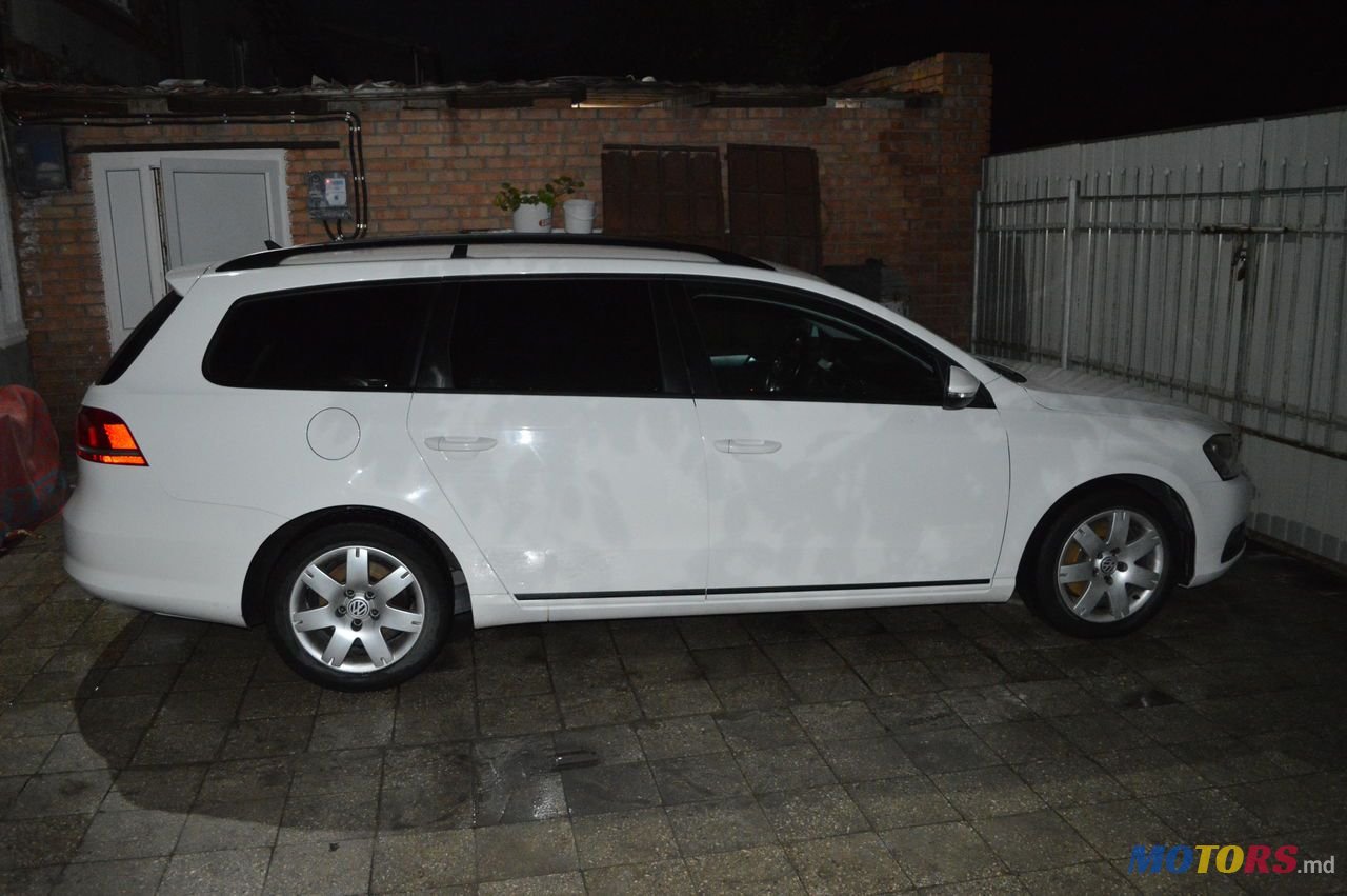 2012' Volkswagen Passat photo #4