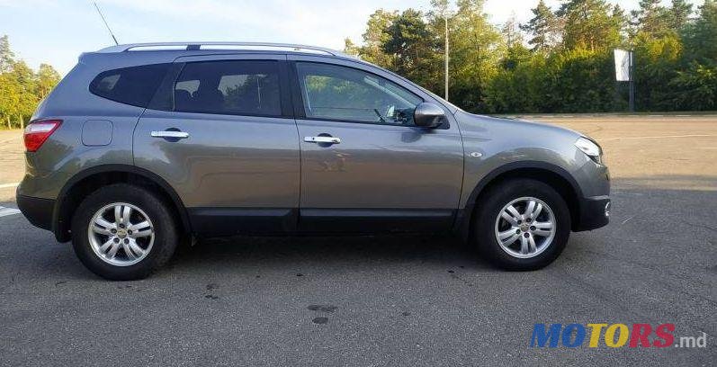 2012' Nissan Qashqai photo #1