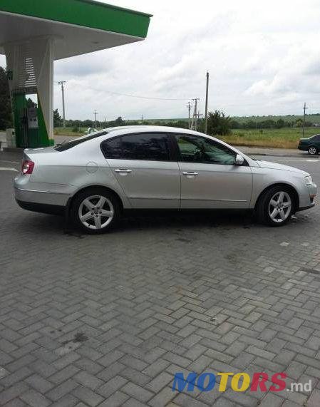 2006' Volkswagen Passat photo #1